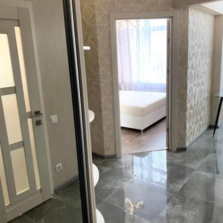 уютная на каманина аркадия 아파트 오데사